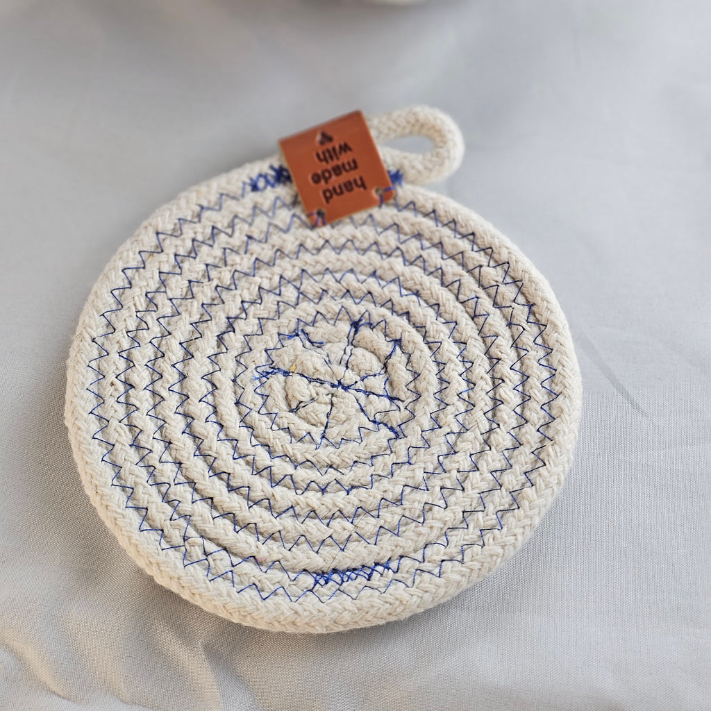 Rope Coaster Set of 4 with Storage Bowl, Blue & Cream
