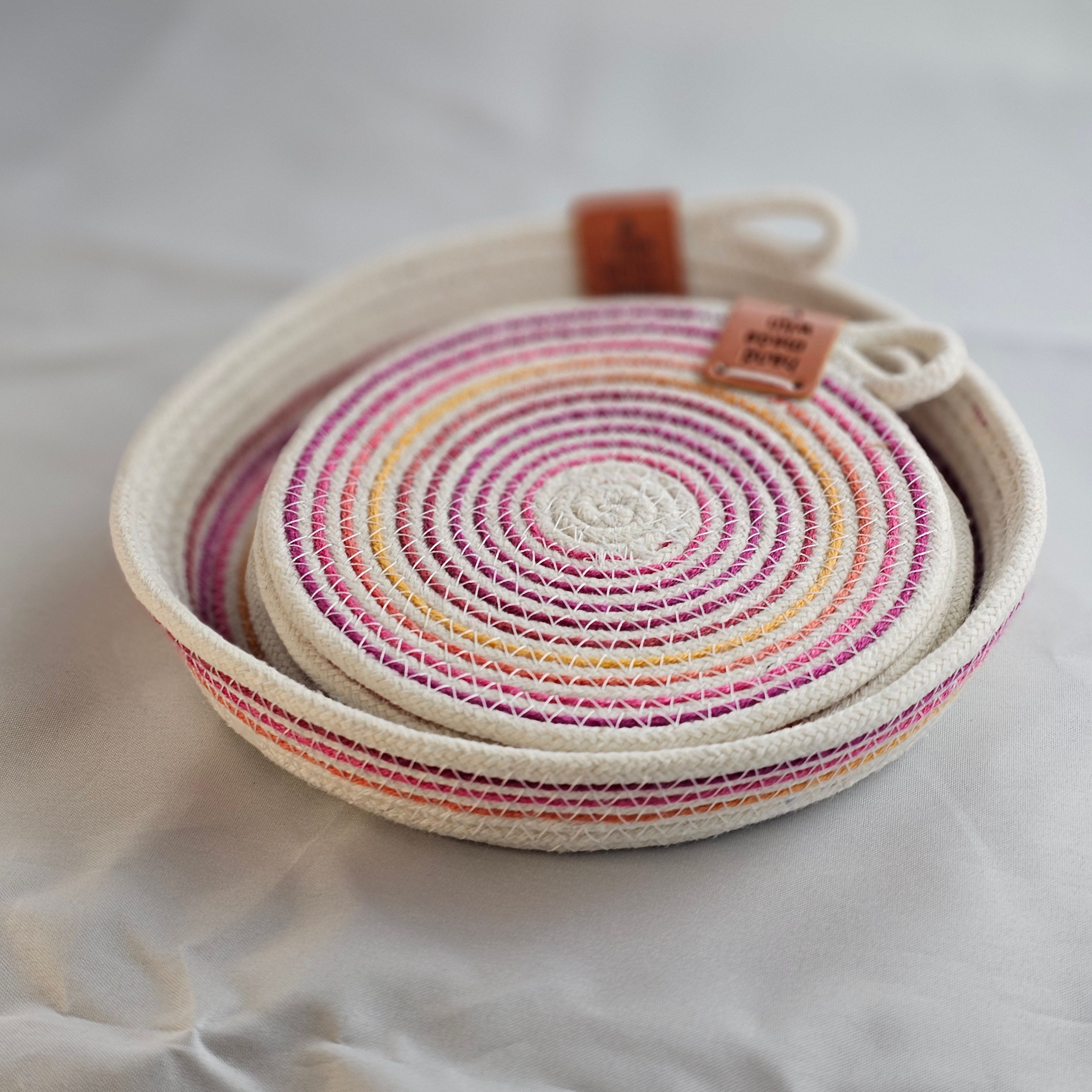 Rope Coaster Set of 4 with Storage Bowl, Variegated Pink, Orange & Cream