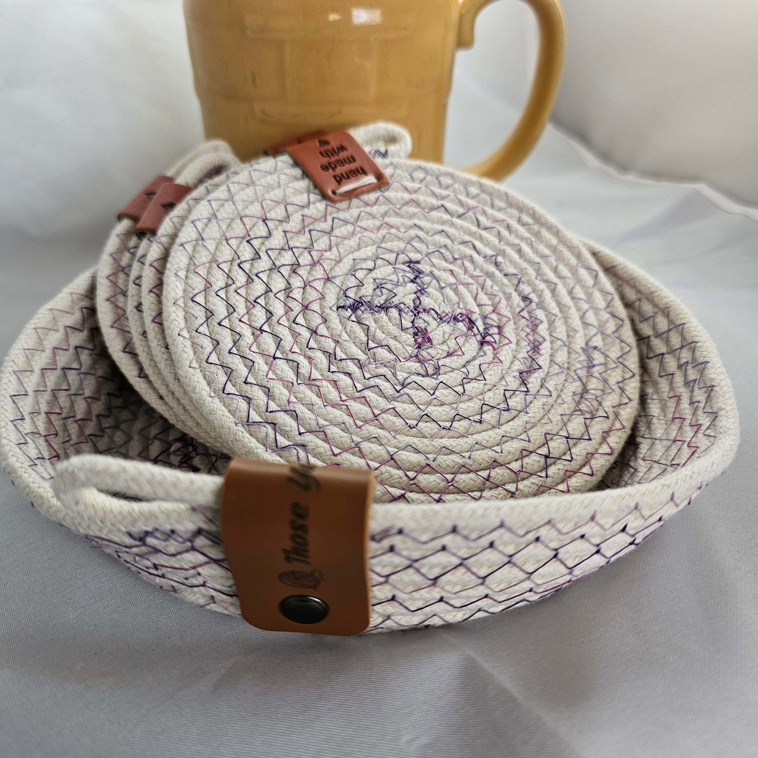 Rope Coaster Set of 4 with Storage Bowl, Variegated Purple & Cream