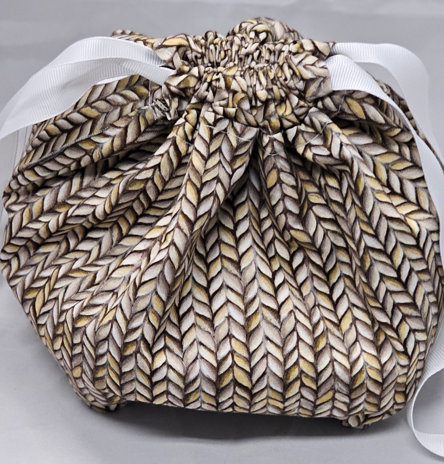 Make up Jewelery drawstring bag, medium size