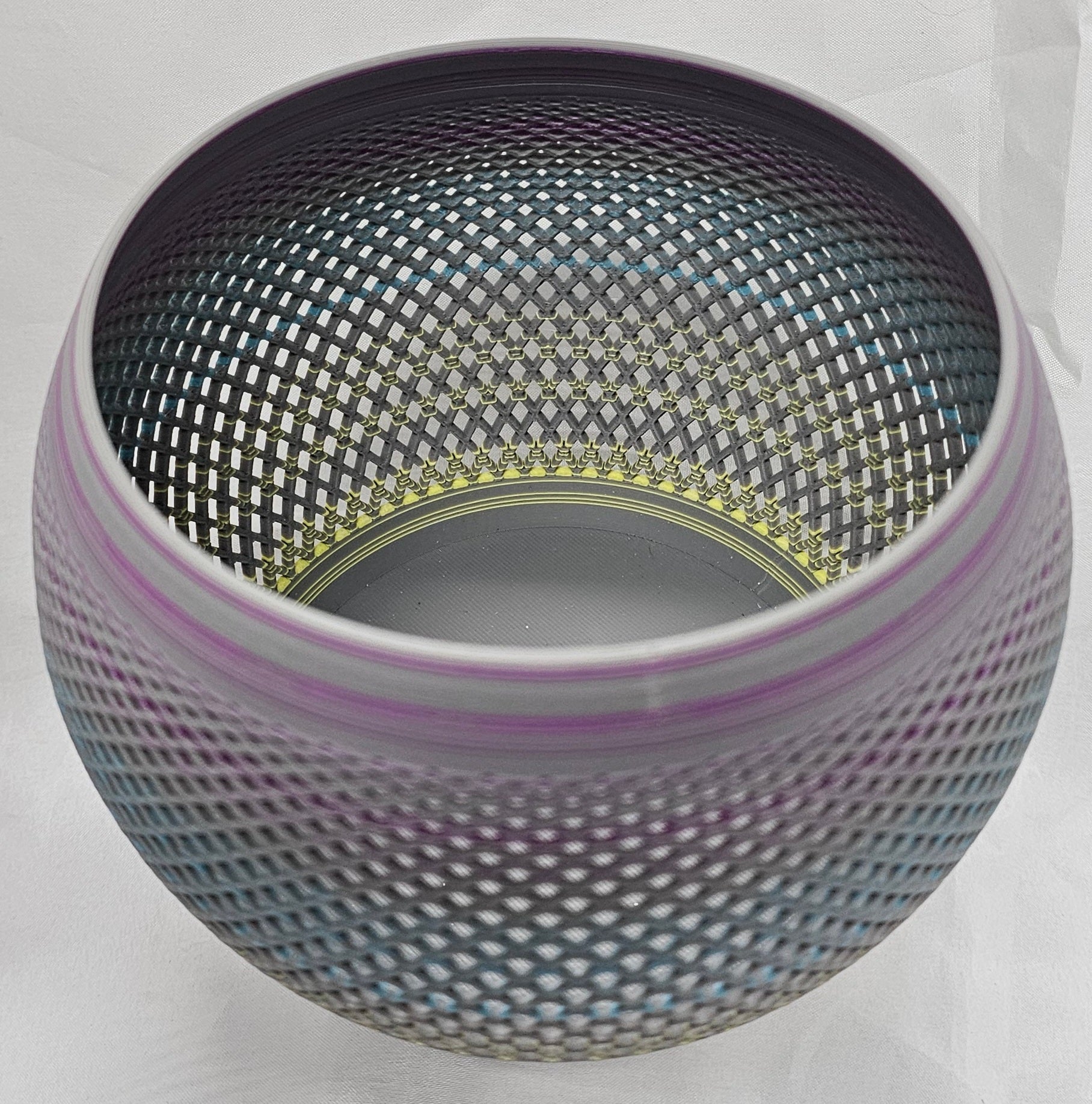 Mesh Bowl