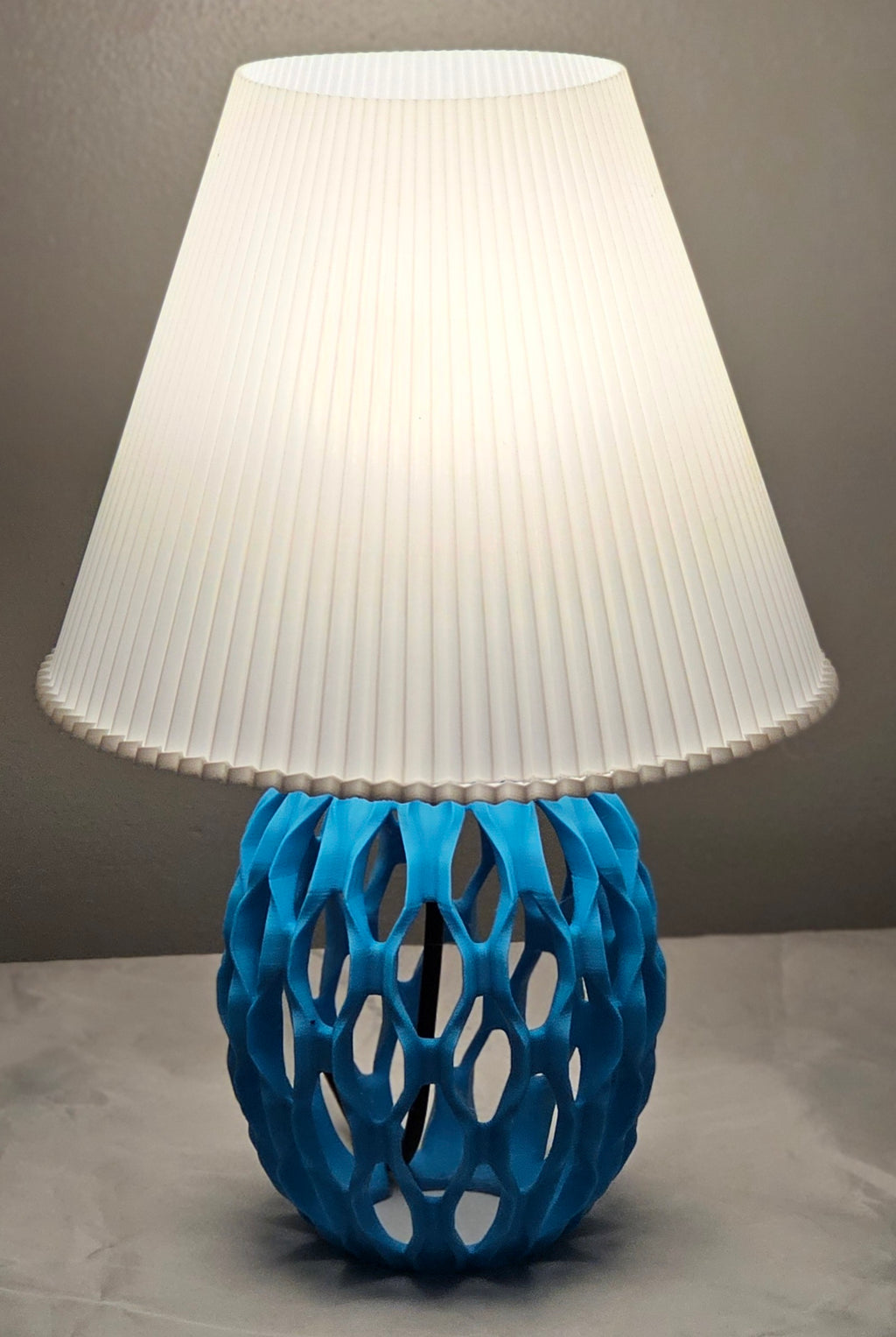 Chain Table Lamp