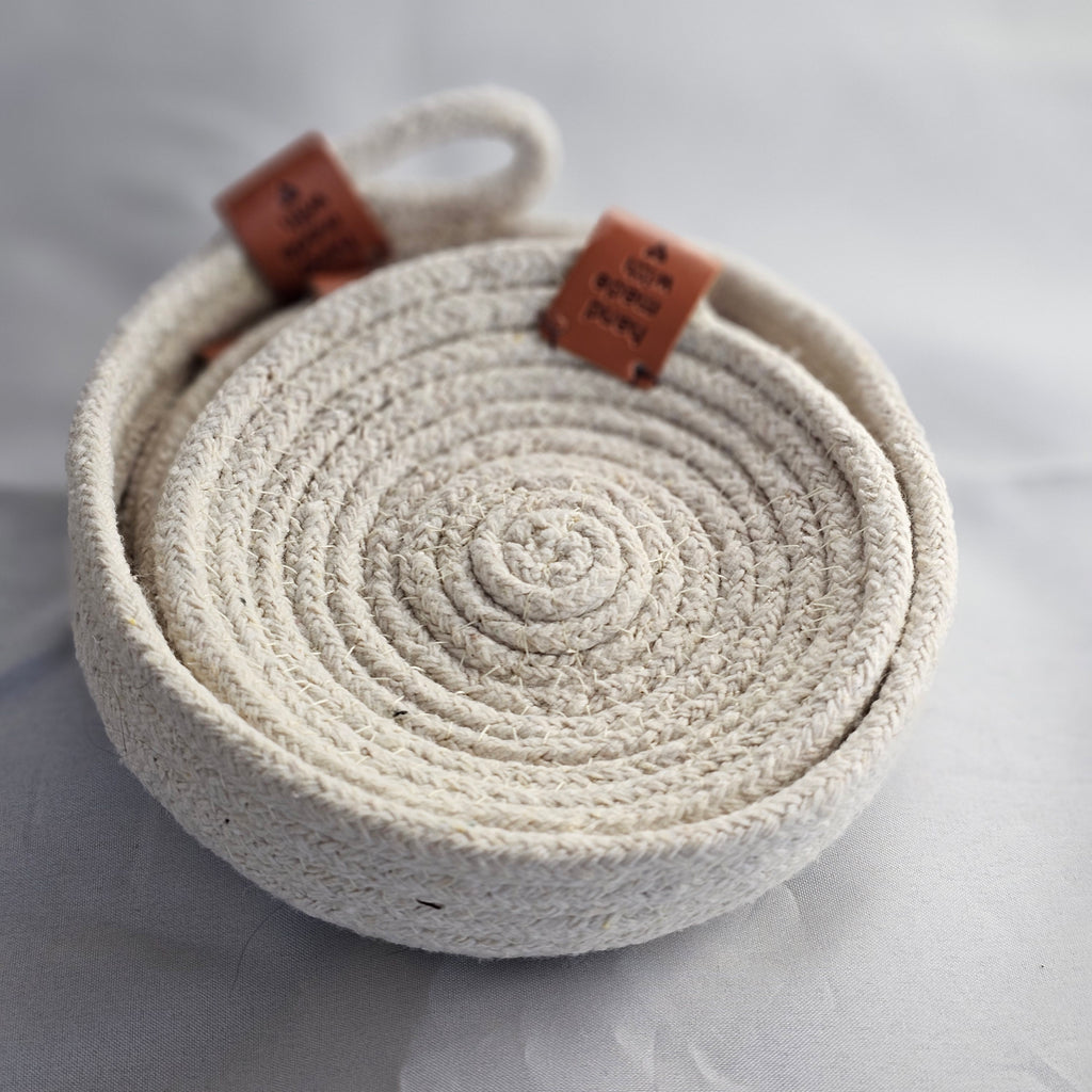 Rope Coaster Set of 4 with Storage Bowl, Neutral Cream