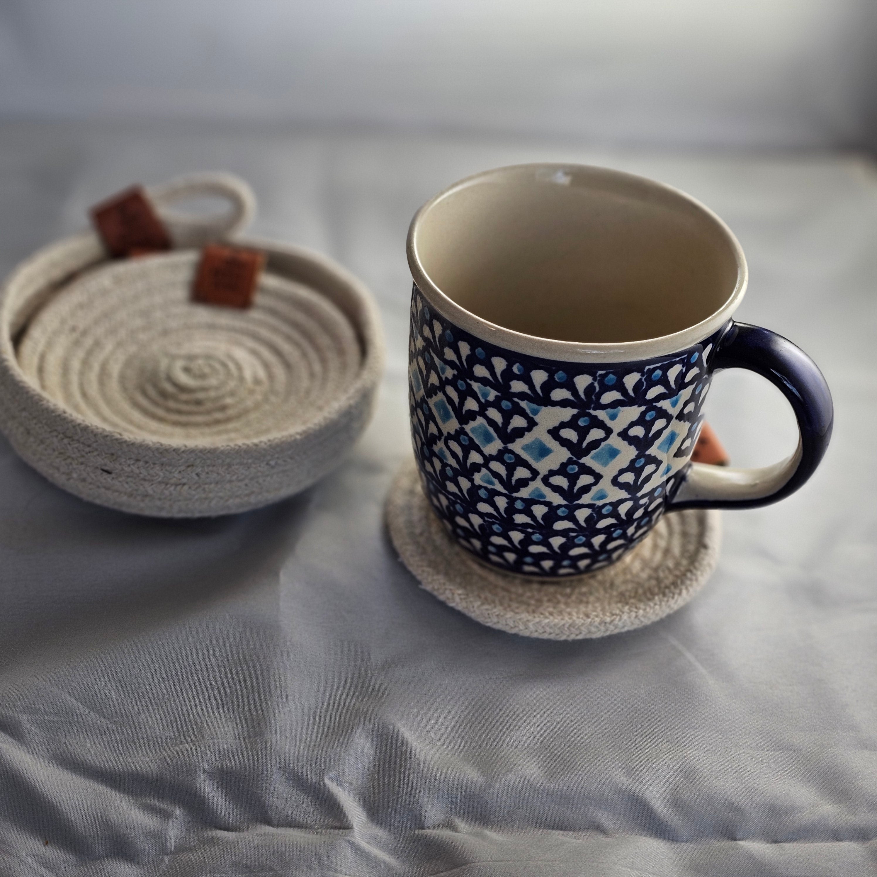 Rope Coaster Set of 4 with Storage Bowl, Neutral Cream